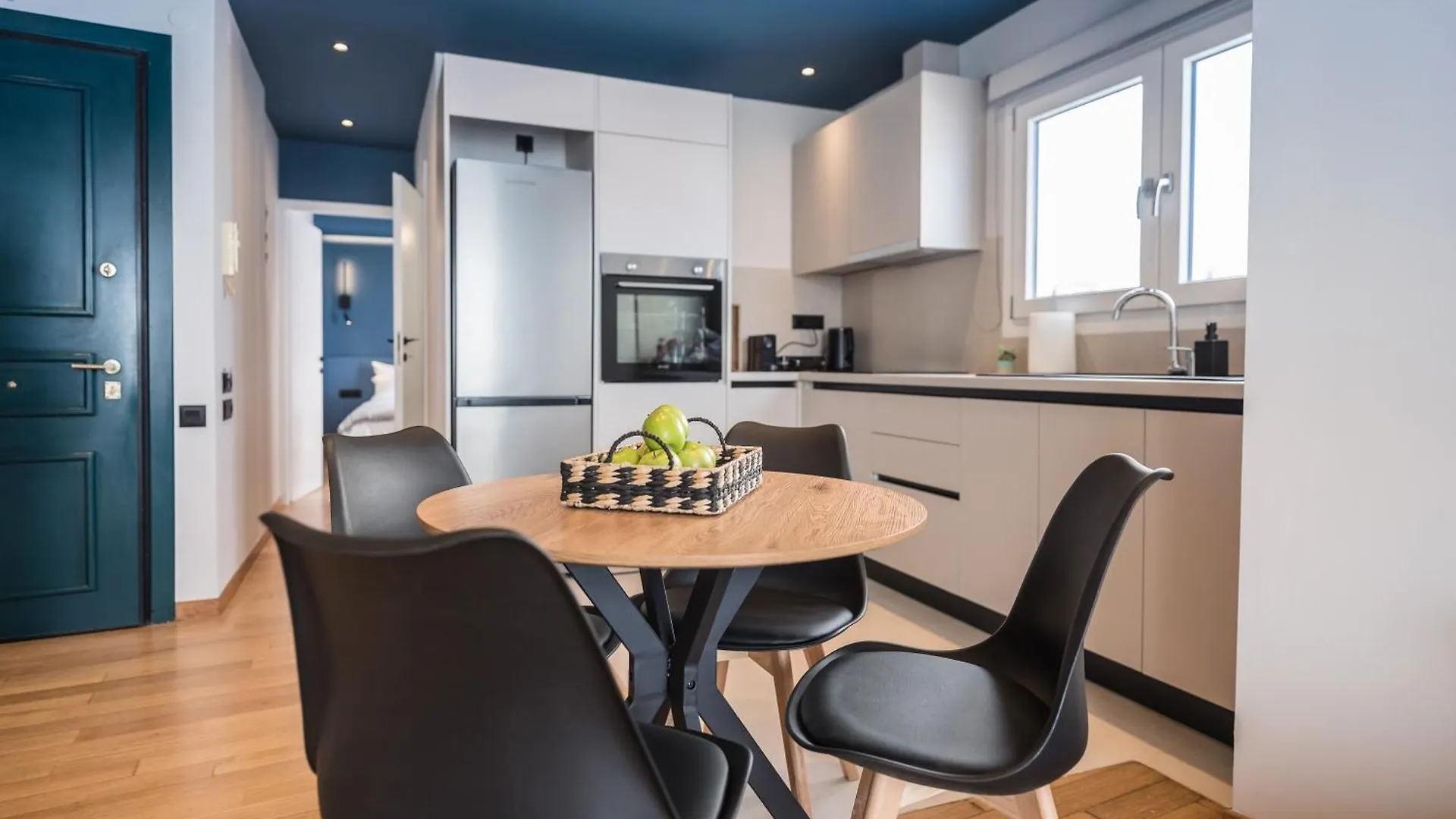Candia Blue Seaview Apartment