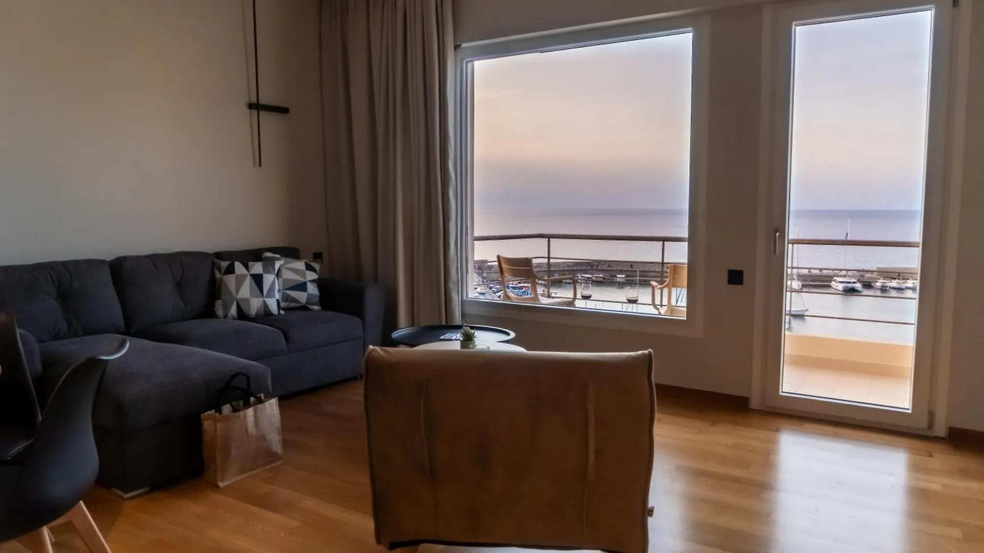 Candia Blue Seaview Apartment Greece