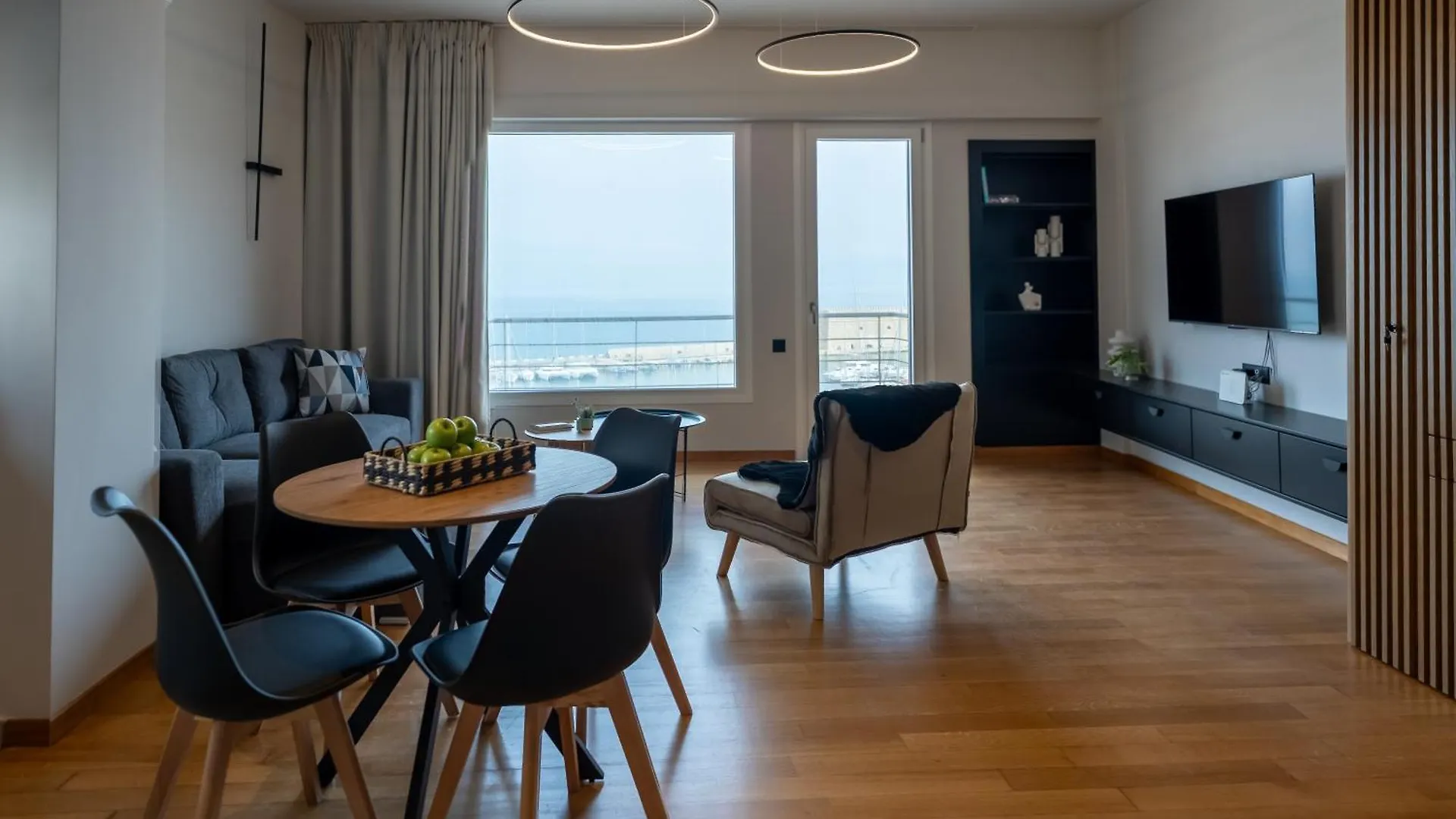 Candia Blue Seaview Apartment