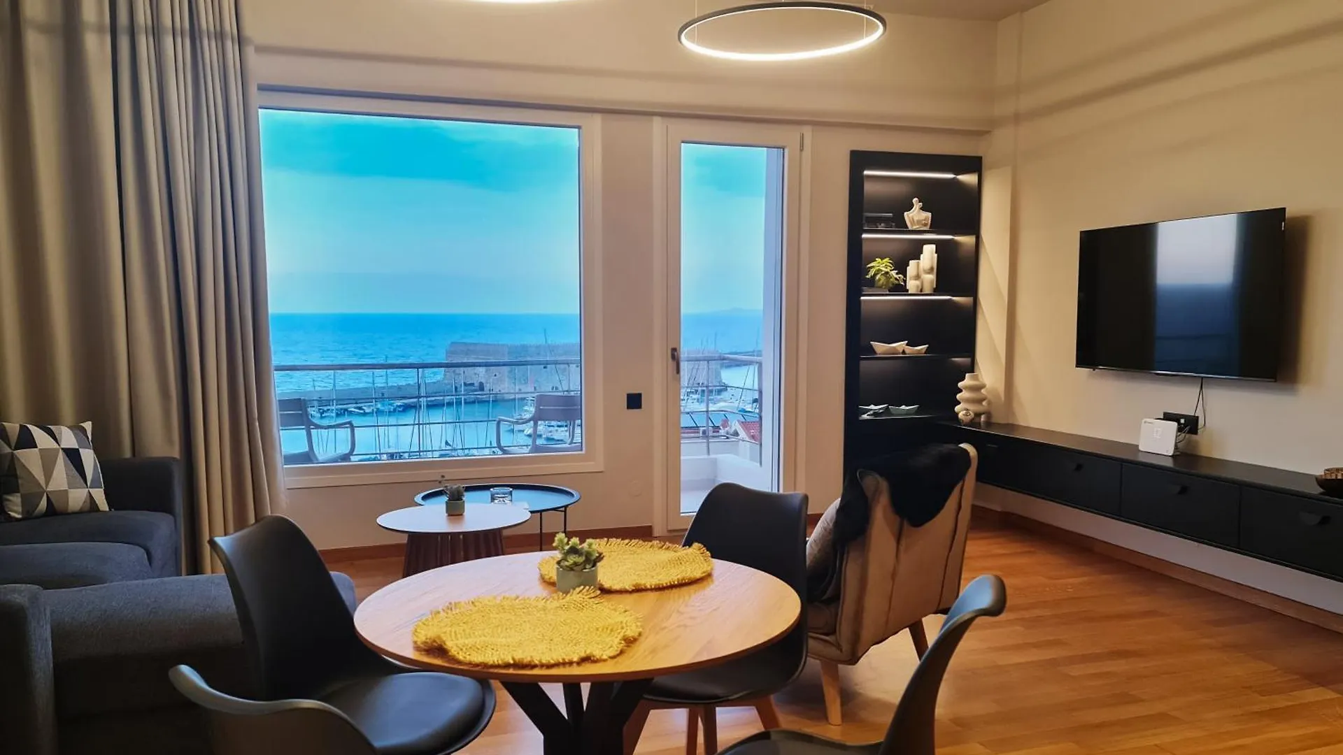 Candia Blue Seaview Apartment Greece